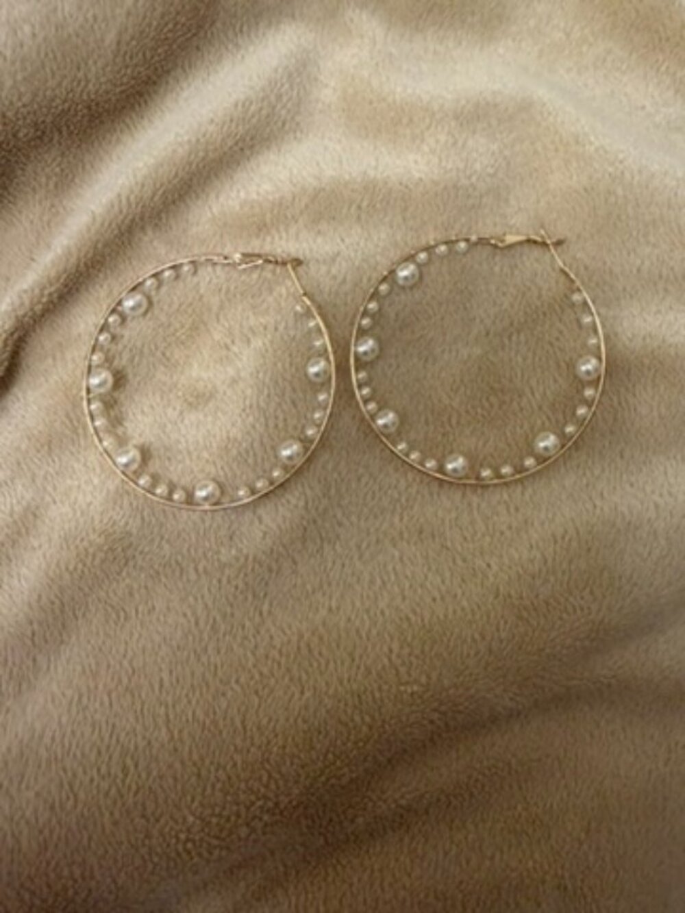 Nicola Bathie pearl hoop earrings